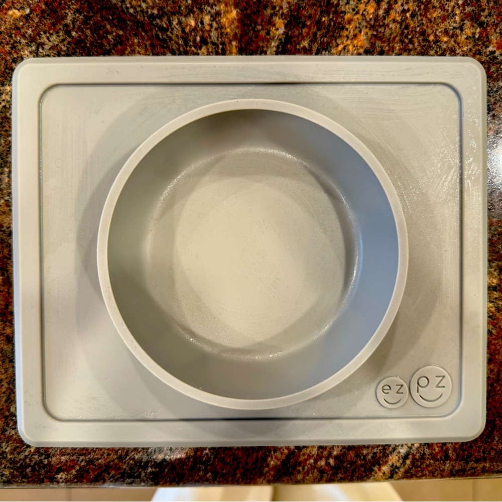 ezpz Suction Bowl Baby Toddler Gray Great Condition